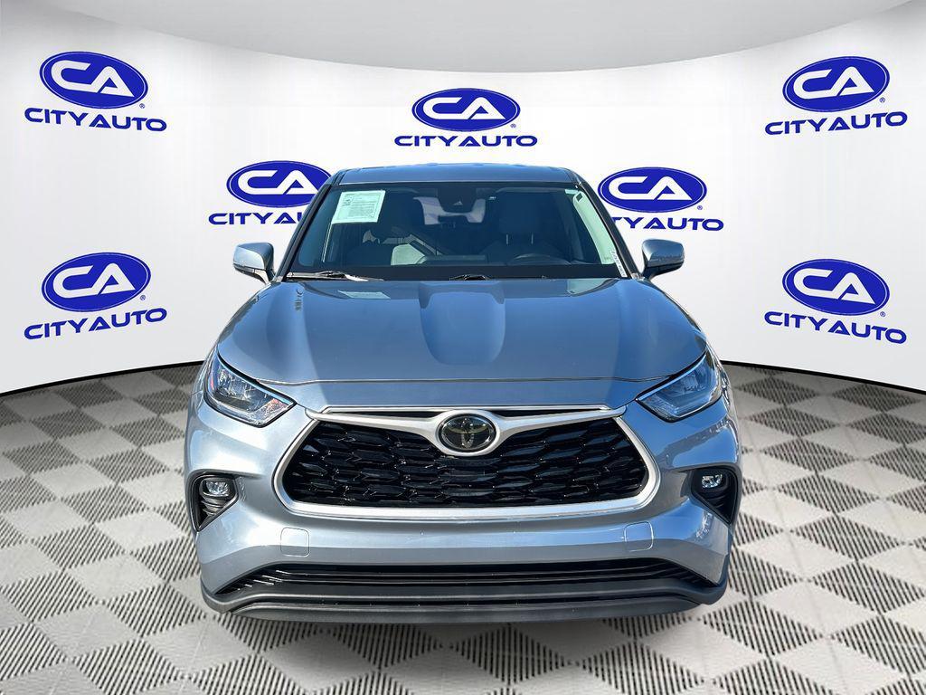 used 2020 Toyota Highlander car, priced at $23,992