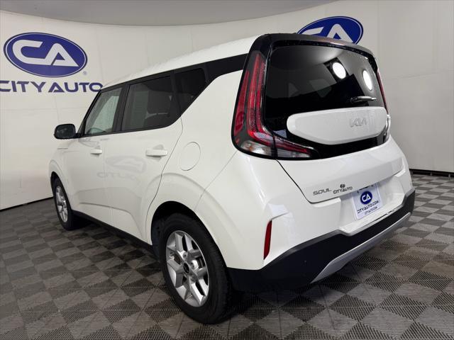 used 2024 Kia Soul car, priced at $18,800