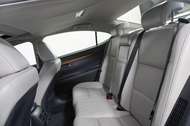 used 2014 Lexus ES 300h car, priced at $18,995