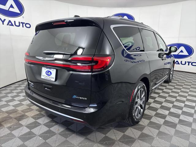 used 2022 Chrysler Pacifica car, priced at $31,999