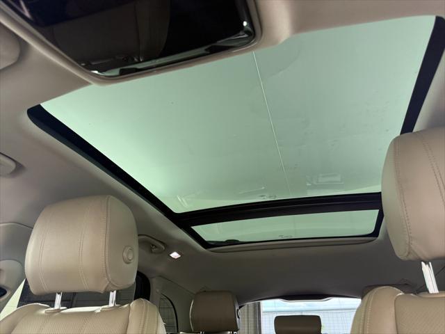 used 2018 Land Rover Range Rover Velar car, priced at $22,990