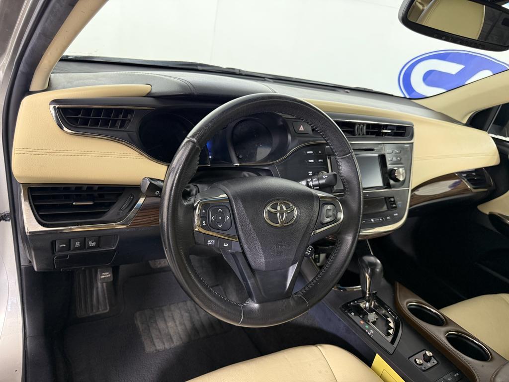 used 2015 Toyota Avalon Hybrid car, priced at $11,950