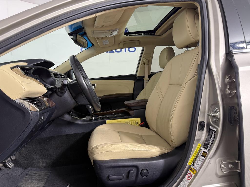 used 2015 Toyota Avalon Hybrid car, priced at $11,950