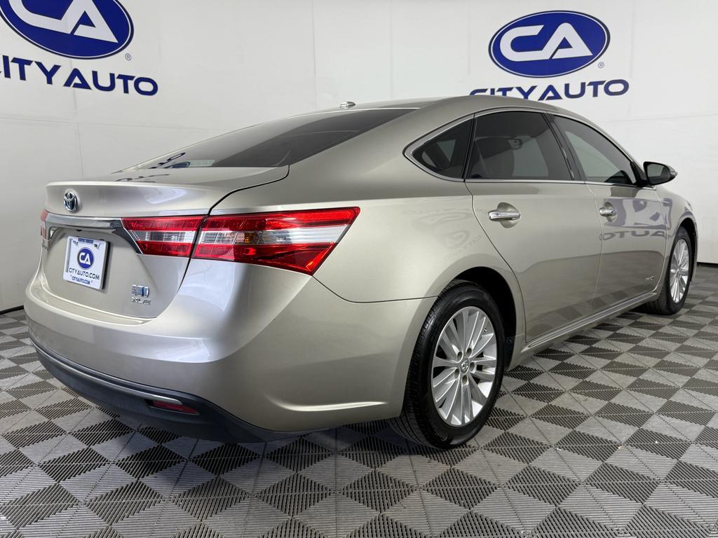 used 2015 Toyota Avalon Hybrid car, priced at $11,950