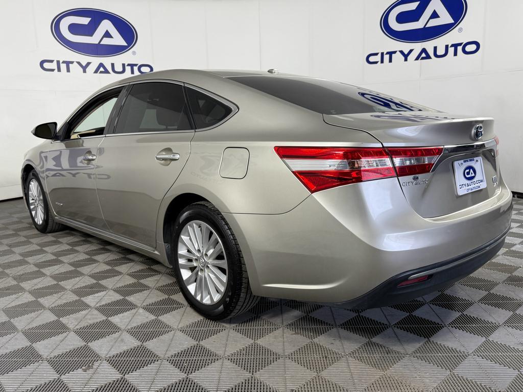 used 2015 Toyota Avalon Hybrid car, priced at $11,950