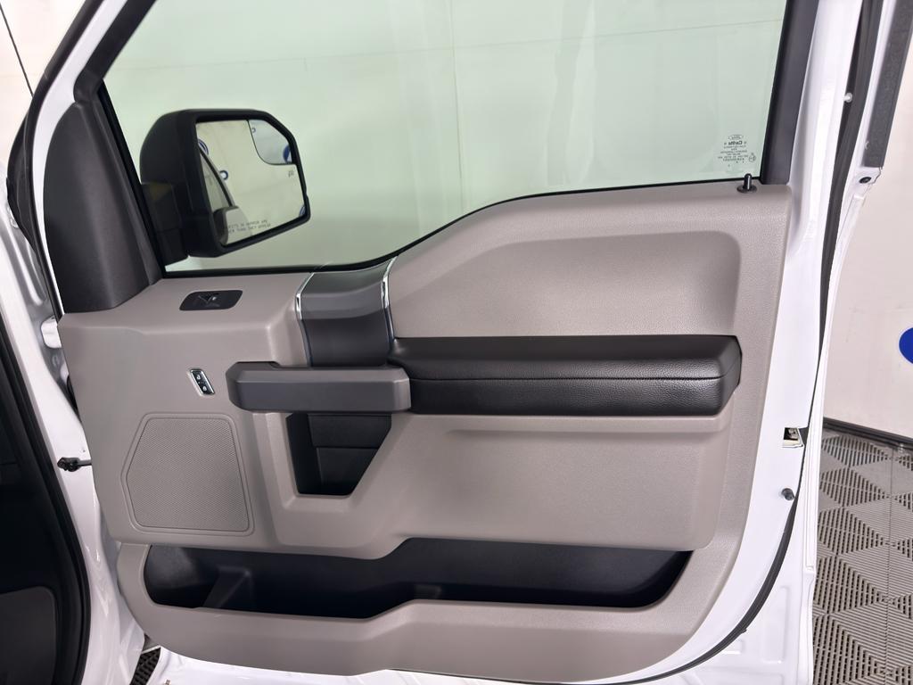 used 2015 Ford F-150 car, priced at $20,000