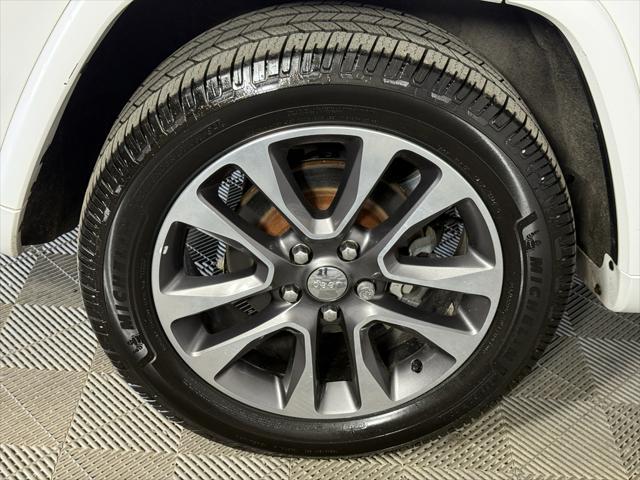used 2017 Jeep Grand Cherokee car, priced at $18,300