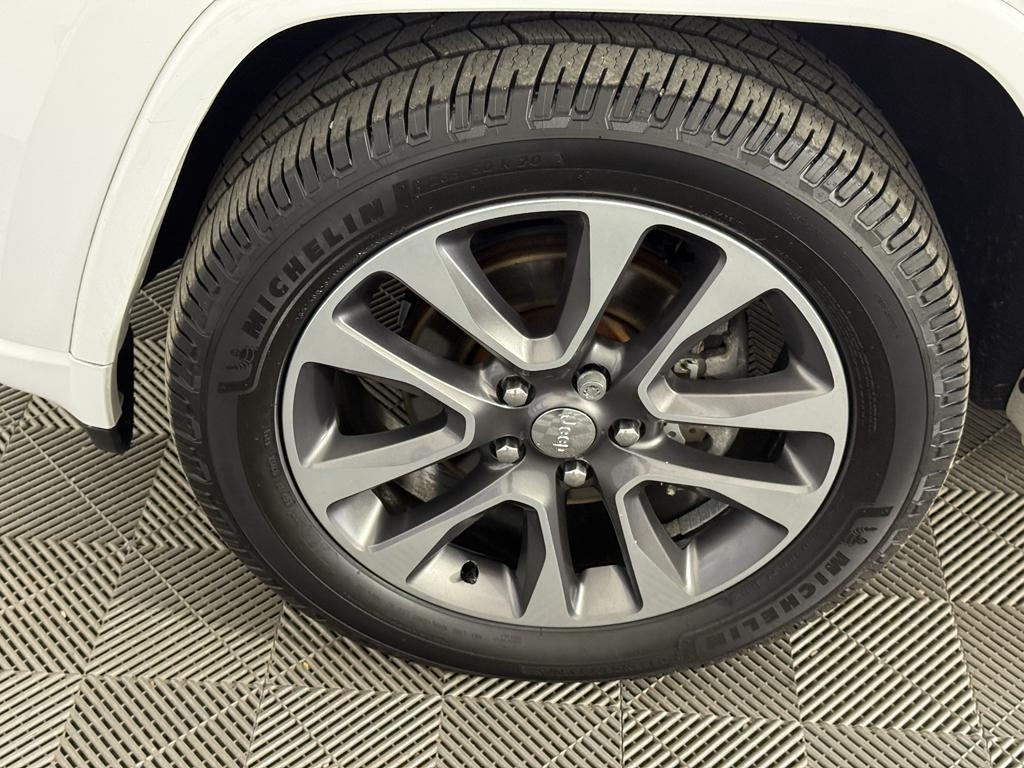 used 2017 Jeep Grand Cherokee car, priced at $16,500