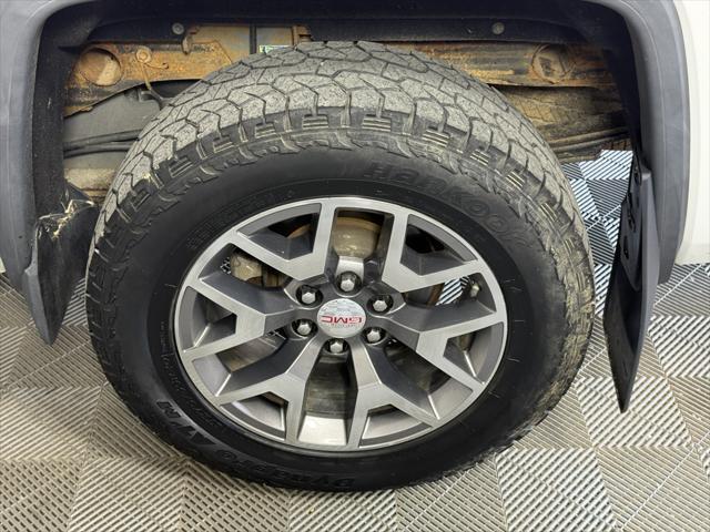 used 2014 GMC Sierra 1500 car, priced at $25,800