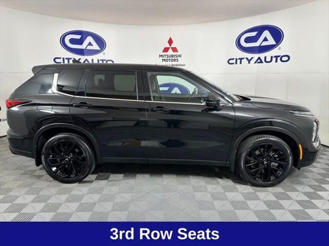 used 2023 Mitsubishi Outlander car, priced at $25,400