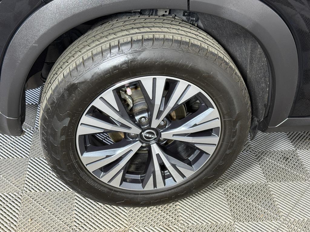 used 2022 Nissan Rogue car, priced at $17,559