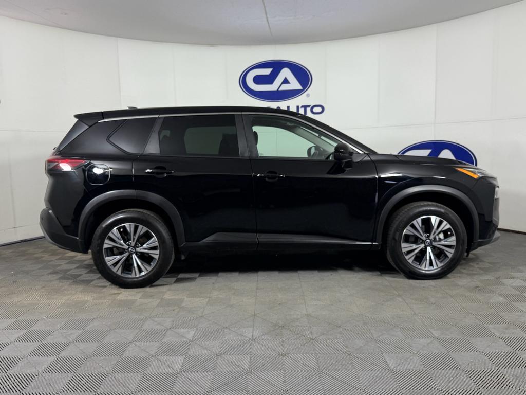 used 2022 Nissan Rogue car, priced at $17,559