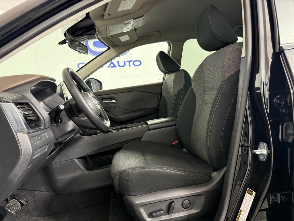 used 2022 Nissan Rogue car, priced at $17,559