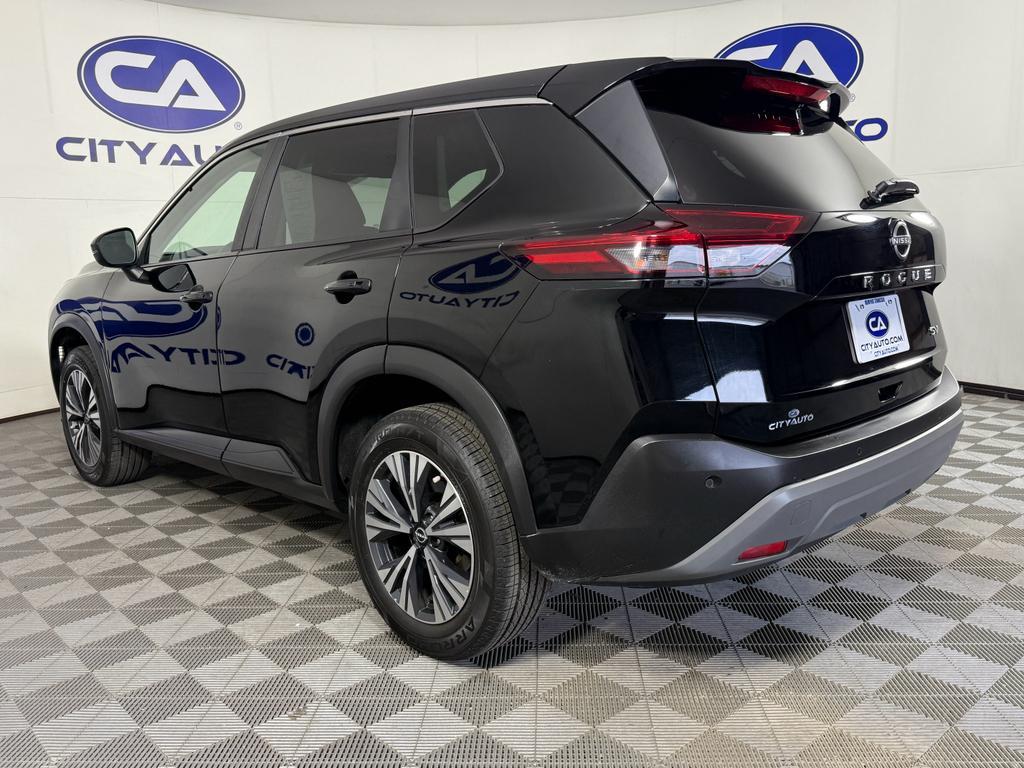 used 2022 Nissan Rogue car, priced at $17,559