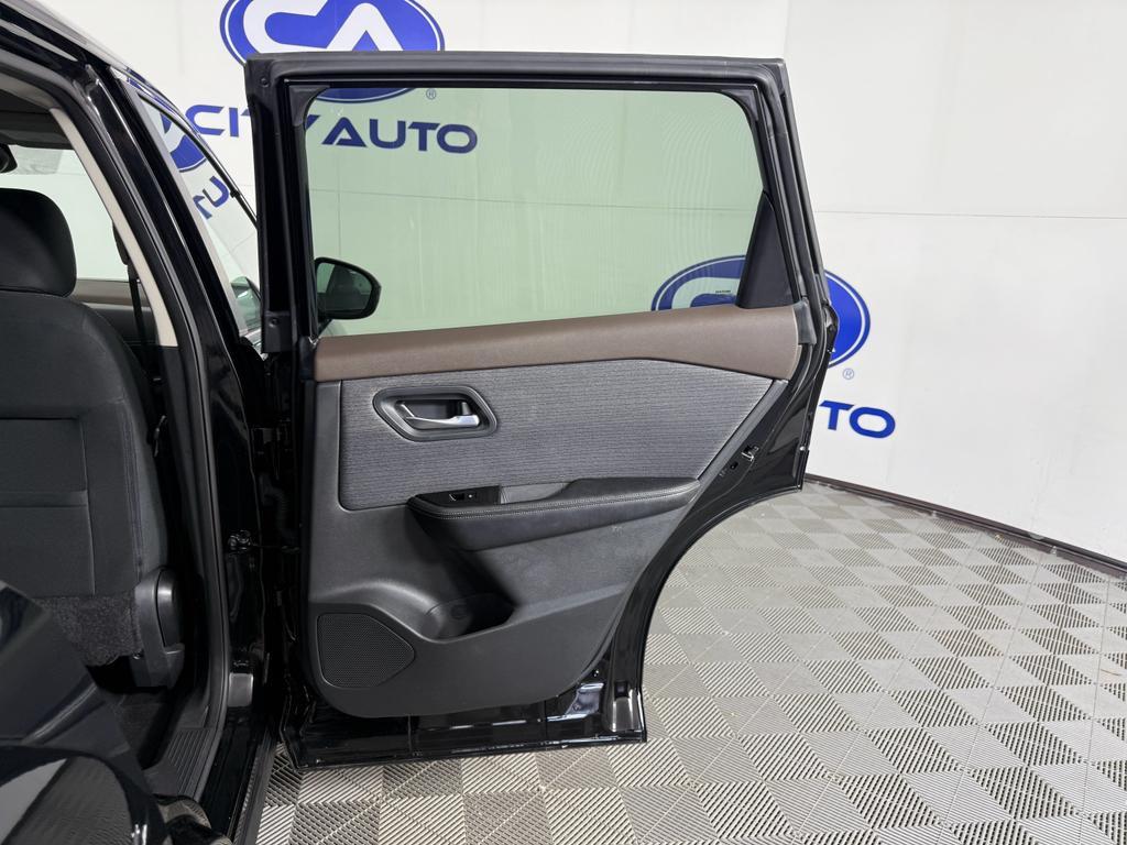 used 2022 Nissan Rogue car, priced at $17,559