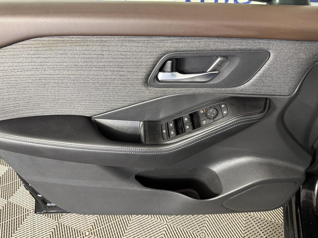 used 2022 Nissan Rogue car, priced at $17,559