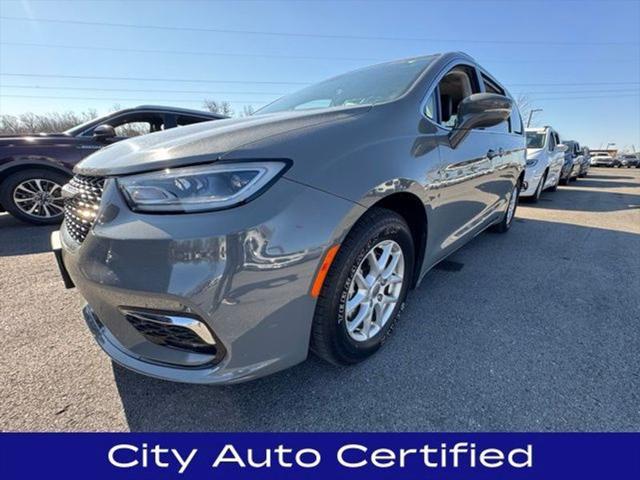 used 2022 Chrysler Pacifica car, priced at $20,930