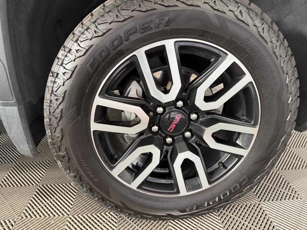 used 2024 GMC Sierra 1500 car, priced at $57,000