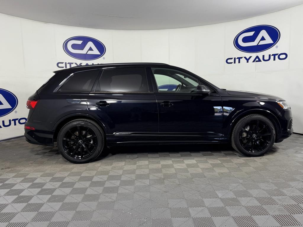 used 2021 Audi Q7 car, priced at $33,500