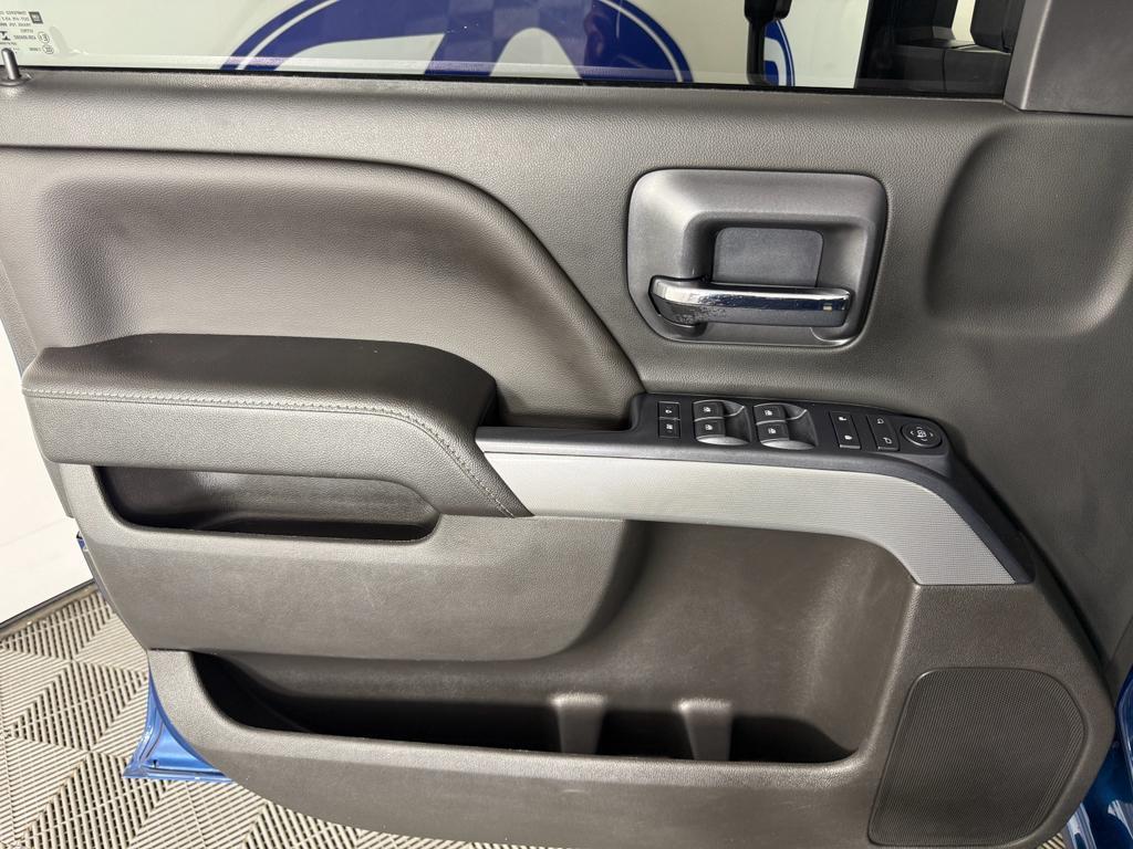 used 2018 Chevrolet Silverado 1500 car, priced at $30,000