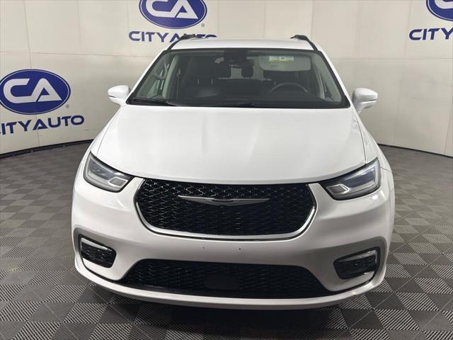 used 2022 Chrysler Pacifica car, priced at $21,800