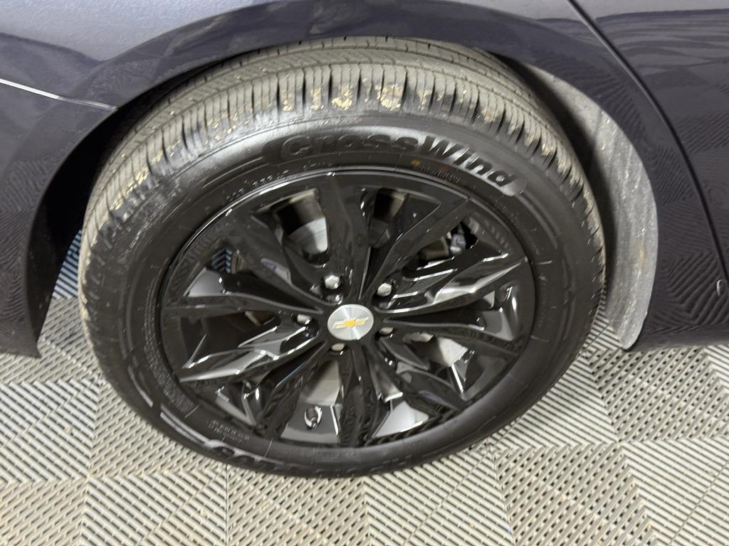 used 2023 Chevrolet Malibu car, priced at $18,995