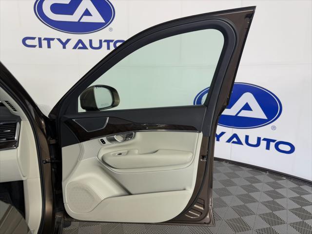 used 2017 Volvo XC90 car, priced at $19,995
