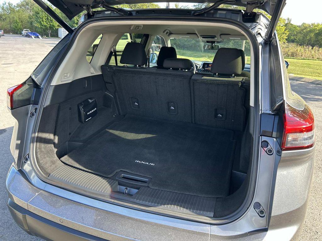 used 2024 Nissan Rogue car, priced at $22,811