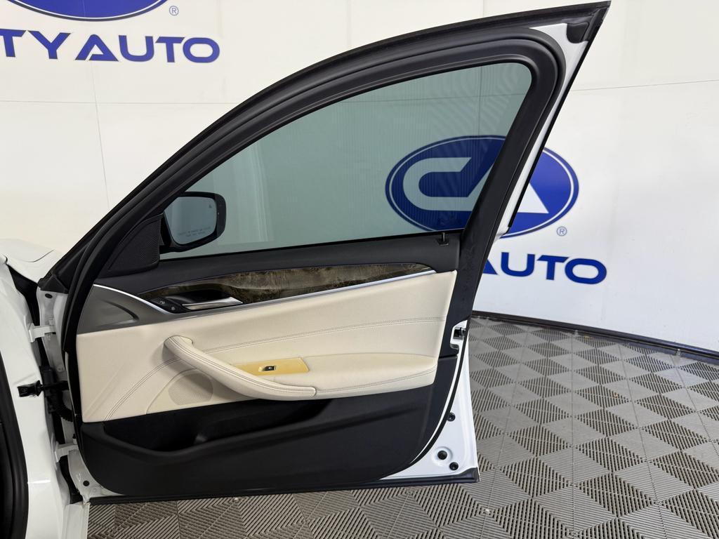 used 2021 BMW 540 car, priced at $32,912