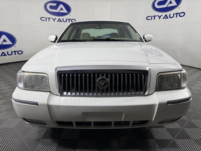 used 2008 Mercury Grand Marquis car, priced at $9,995