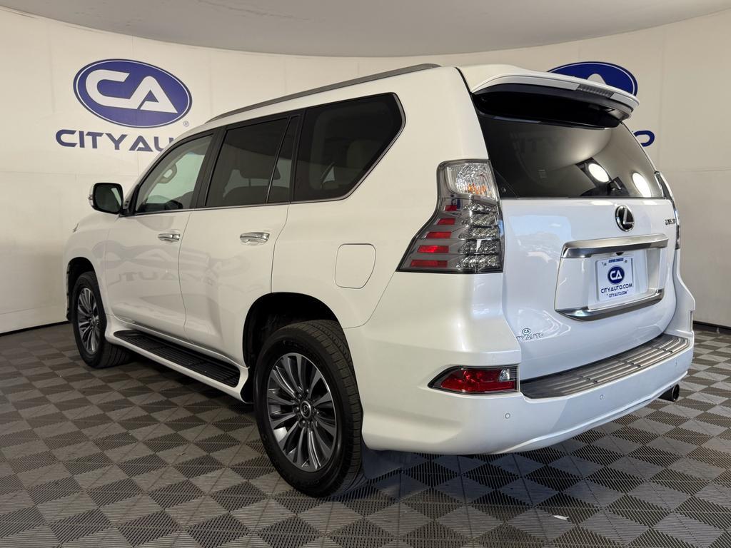 used 2021 Lexus GX 460 car, priced at $40,000