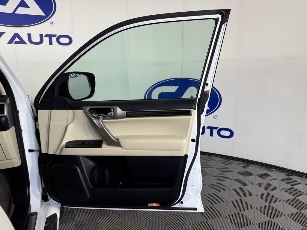 used 2021 Lexus GX 460 car, priced at $40,000
