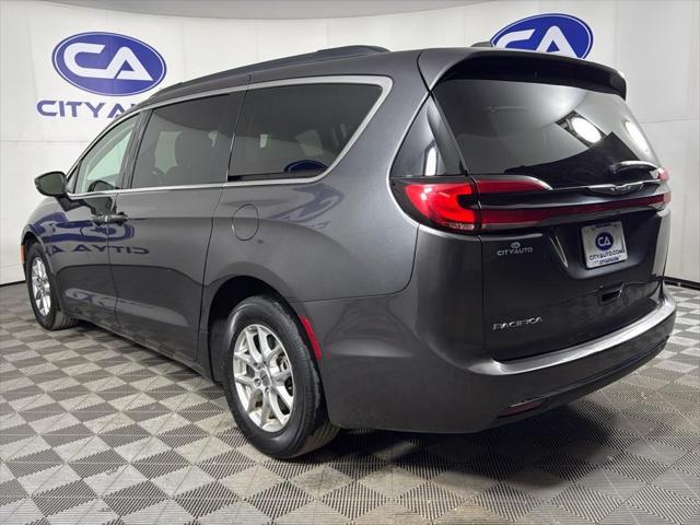 used 2022 Chrysler Pacifica car, priced at $23,862