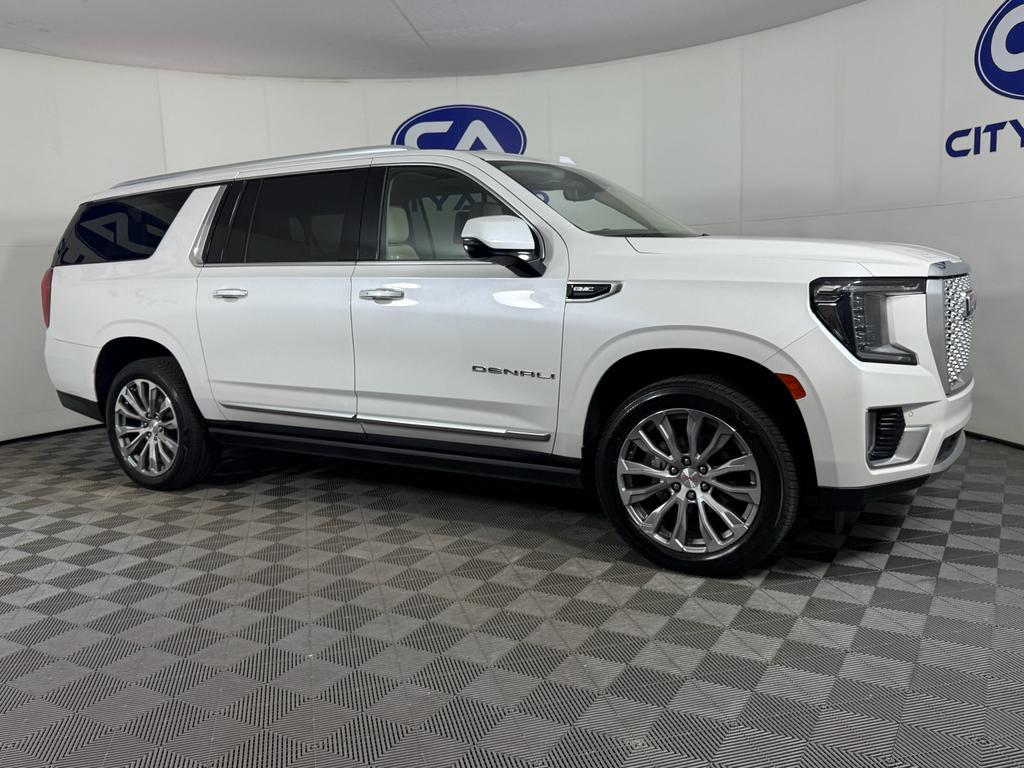 used 2021 GMC Yukon XL car, priced at $48,308