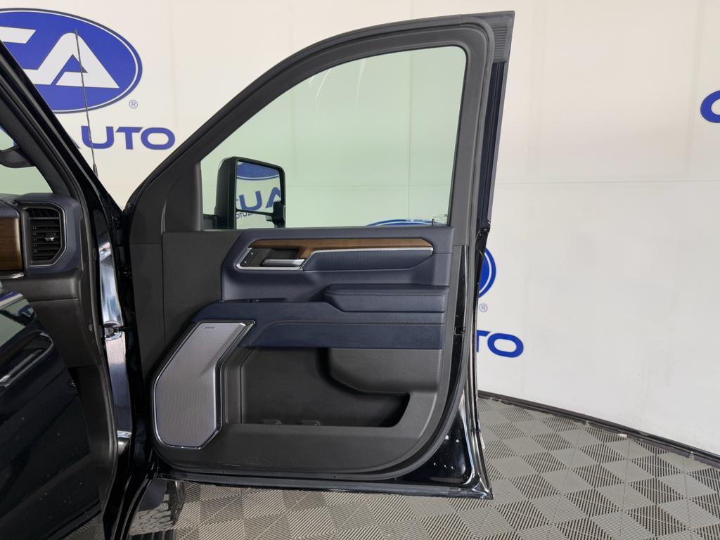 used 2024 Chevrolet Silverado 2500 car, priced at $69,500