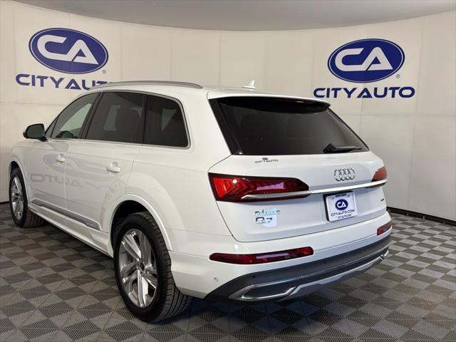 used 2023 Audi Q7 car, priced at $40,000