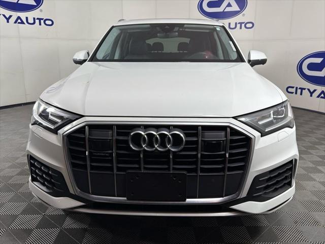 used 2023 Audi Q7 car, priced at $40,000