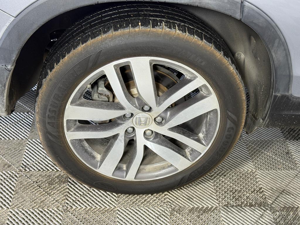 used 2016 Honda Pilot car, priced at $16,995