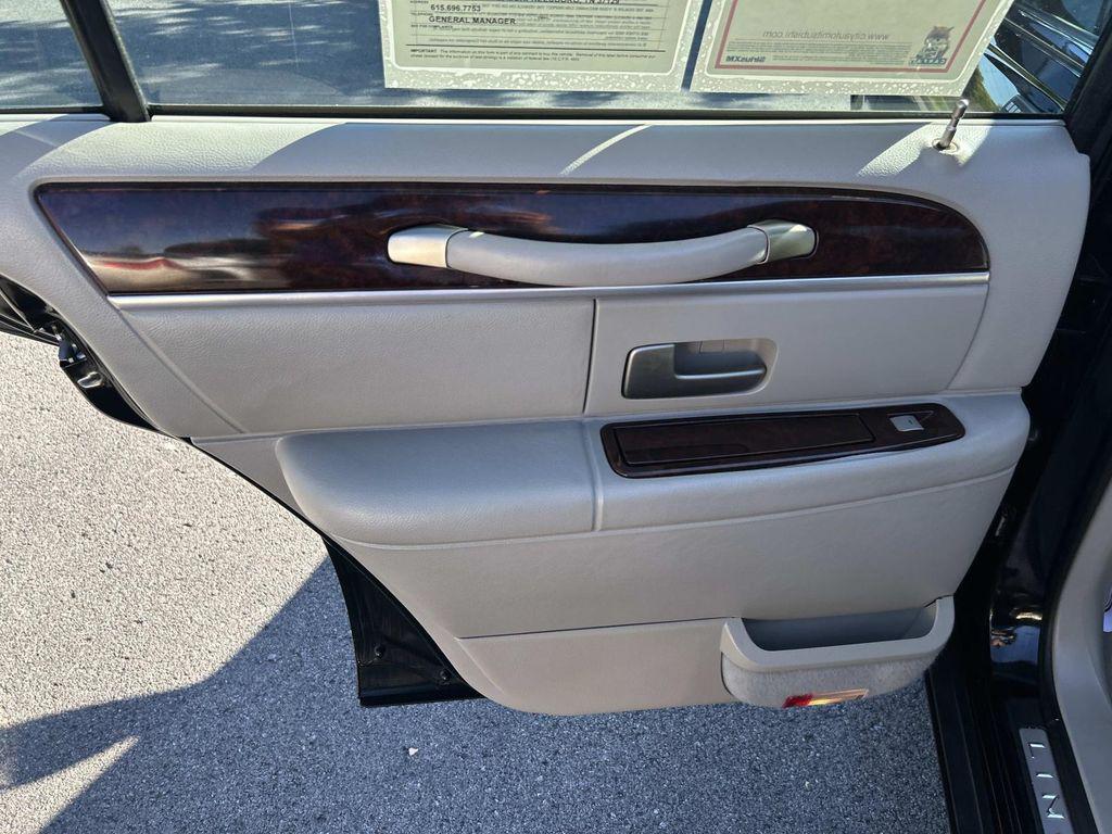 used 2011 Lincoln Town Car car, priced at $10,980