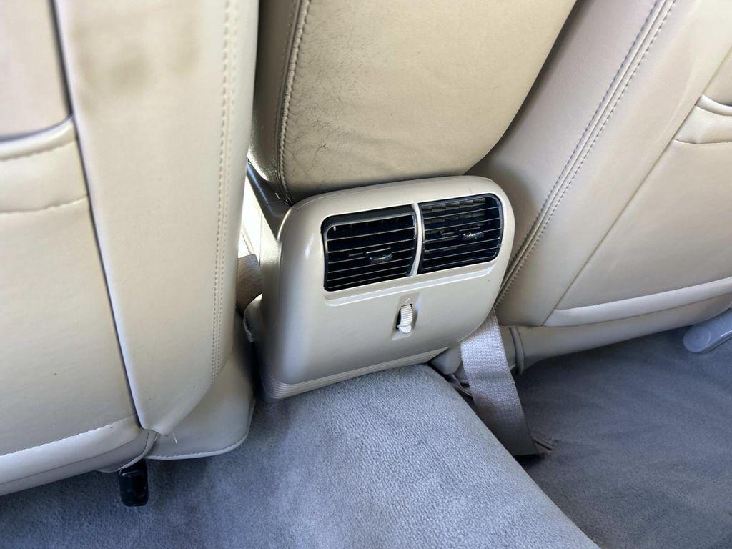 used 2011 Lincoln Town Car car, priced at $10,980