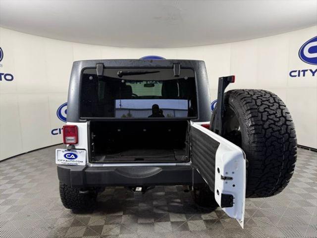 used 2015 Jeep Wrangler Unlimited car, priced at $17,995