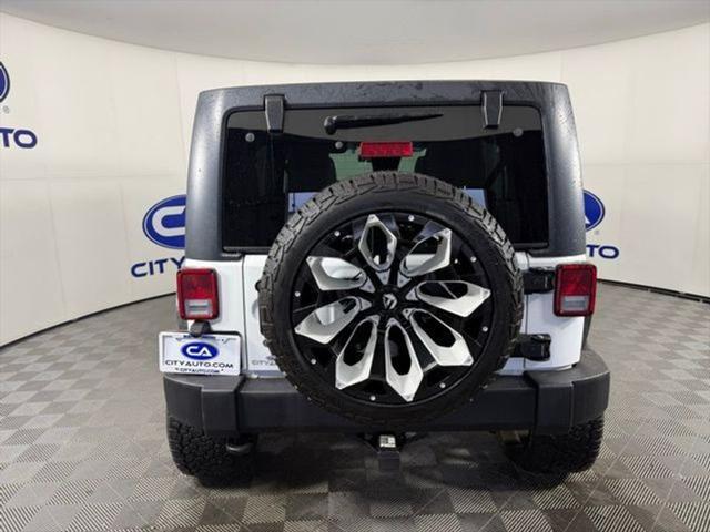 used 2015 Jeep Wrangler Unlimited car, priced at $17,995