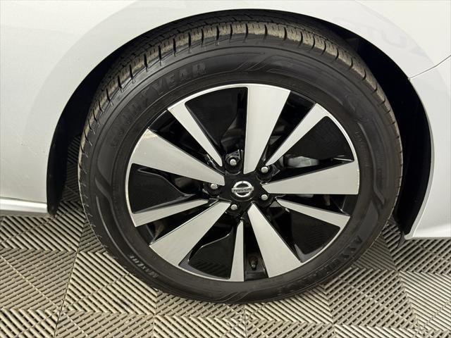 used 2021 Nissan Altima car, priced at $16,995