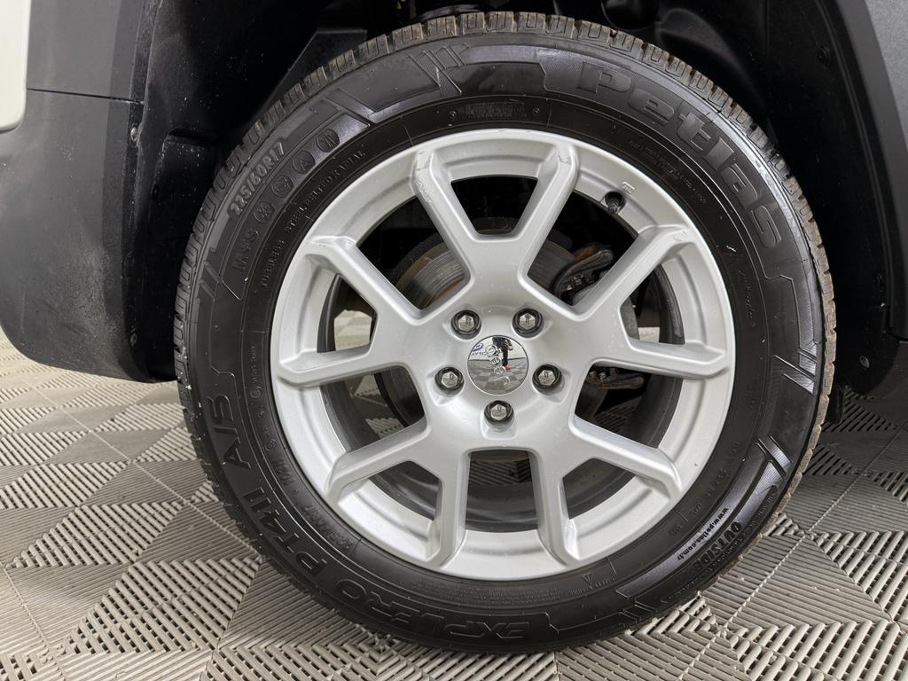used 2020 Jeep Renegade car, priced at $10,988