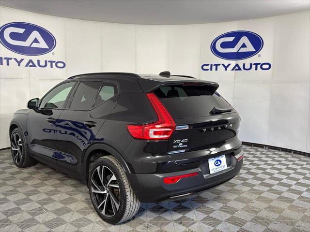 used 2022 Volvo XC40 car, priced at $30,995