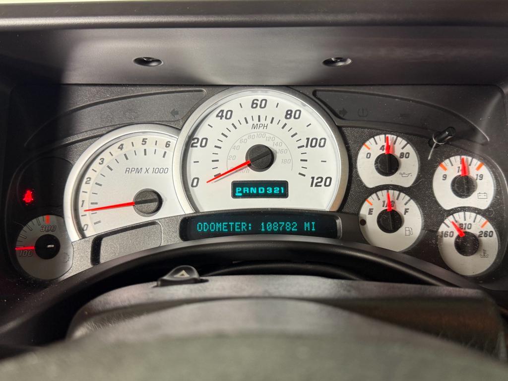 used 2004 Hummer H2 car, priced at $18,995