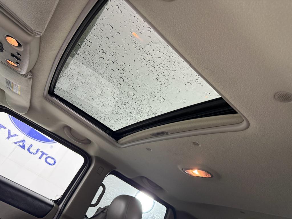 used 2004 Hummer H2 car, priced at $18,995