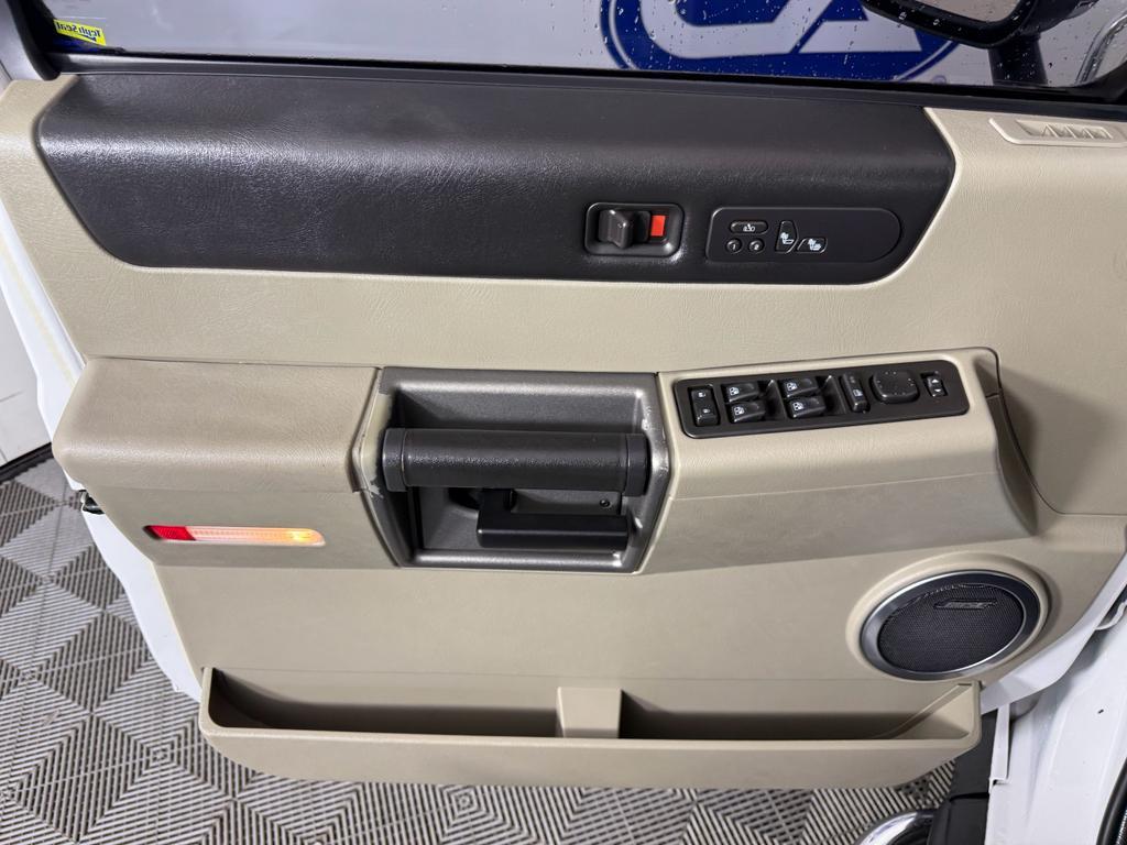 used 2004 Hummer H2 car, priced at $18,995