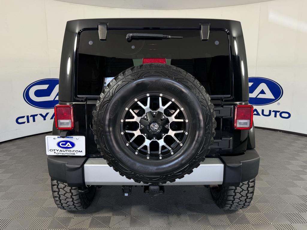 used 2012 Jeep Wrangler Unlimited car, priced at $18,995