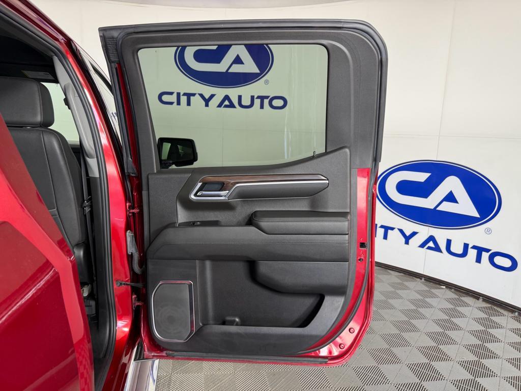 used 2022 GMC Sierra 1500 car, priced at $38,500